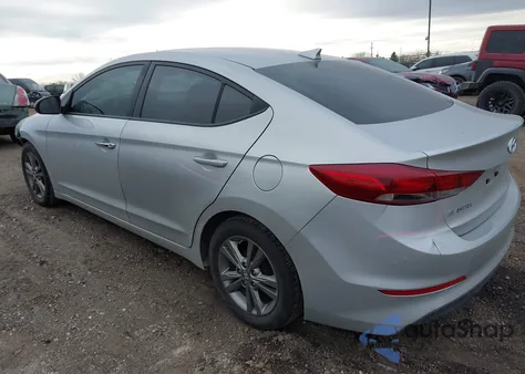 2017 Hyundai Elantra Value Edition z USA, uszkodzony, nr VIN 5NPD84LF6HH140800